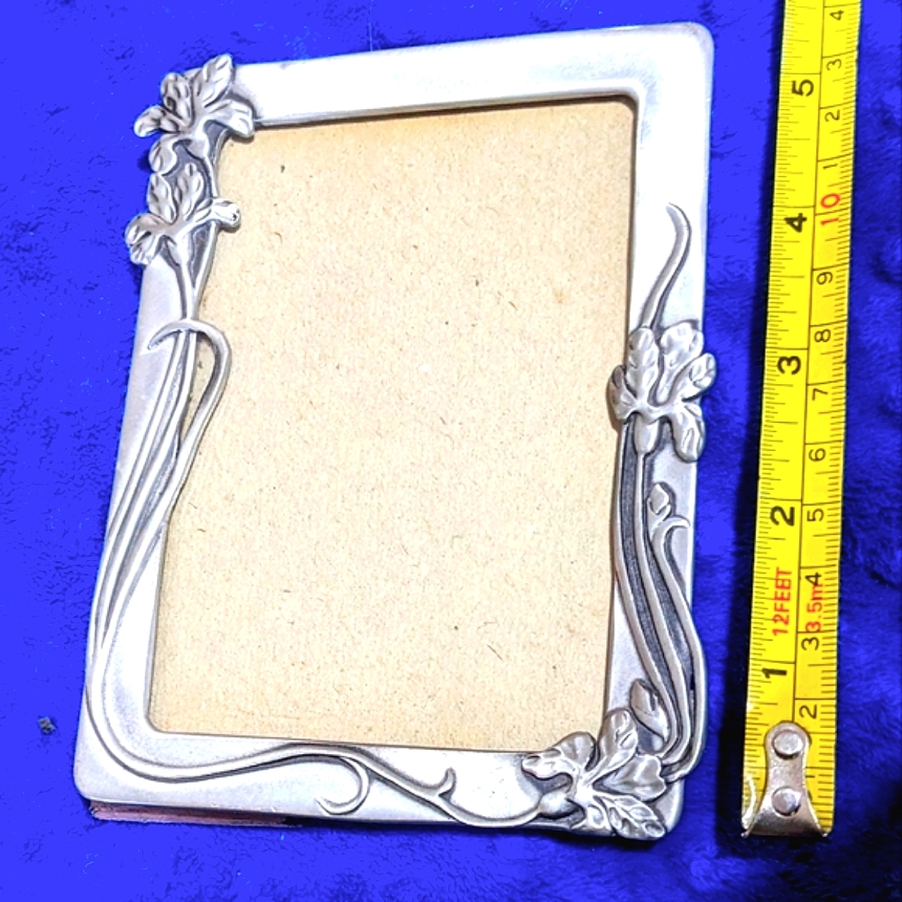Vintage 1985 Seagull Pewter 5x3.5 Iris Picture Frame